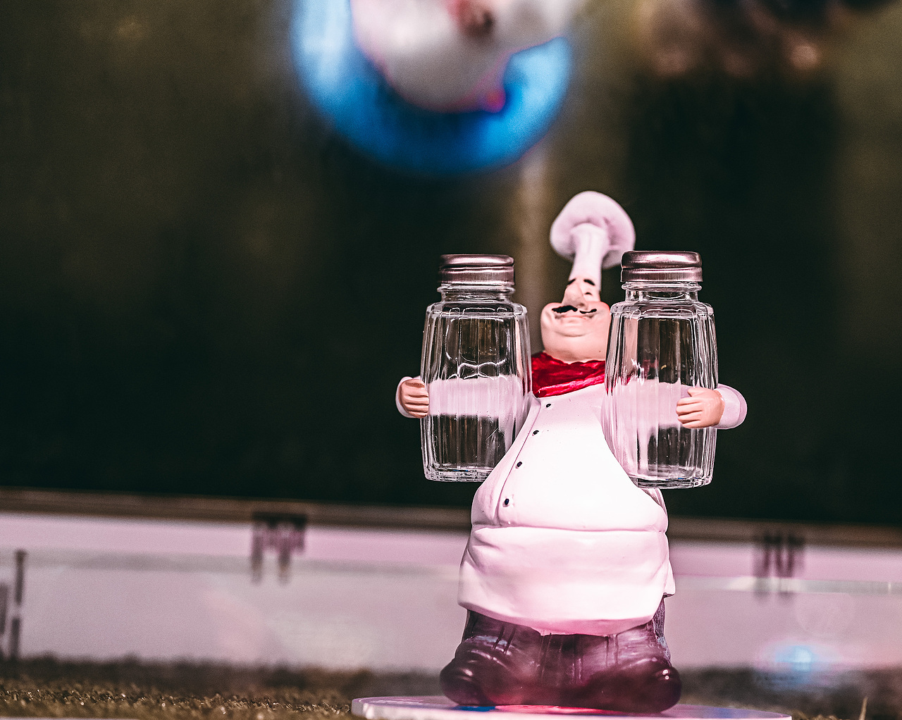 窥探这个世界（图ZMjAzMTE3ODg0） - 环境/建筑摄影 - 站酷设计师仔仔a原创素材 - 站酷ZCOOL