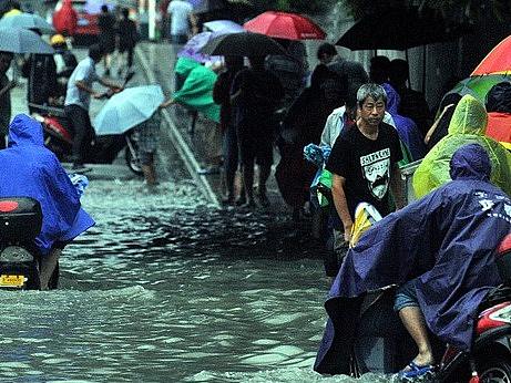 河南救灾工作进行中，大批餐企伸出援手，德艺带你盘点！