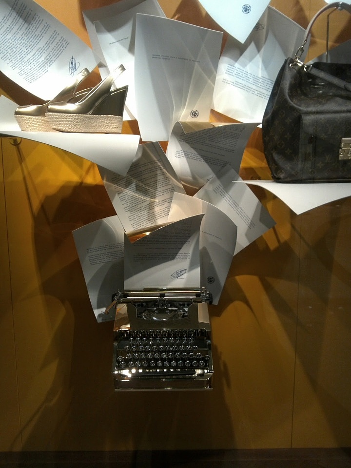 橱窗（图ZMTk1OTU3MjAw） - 环境/建筑摄影 - 站酷设计师janni_蠿妮原创素材 - 站酷ZCOOL