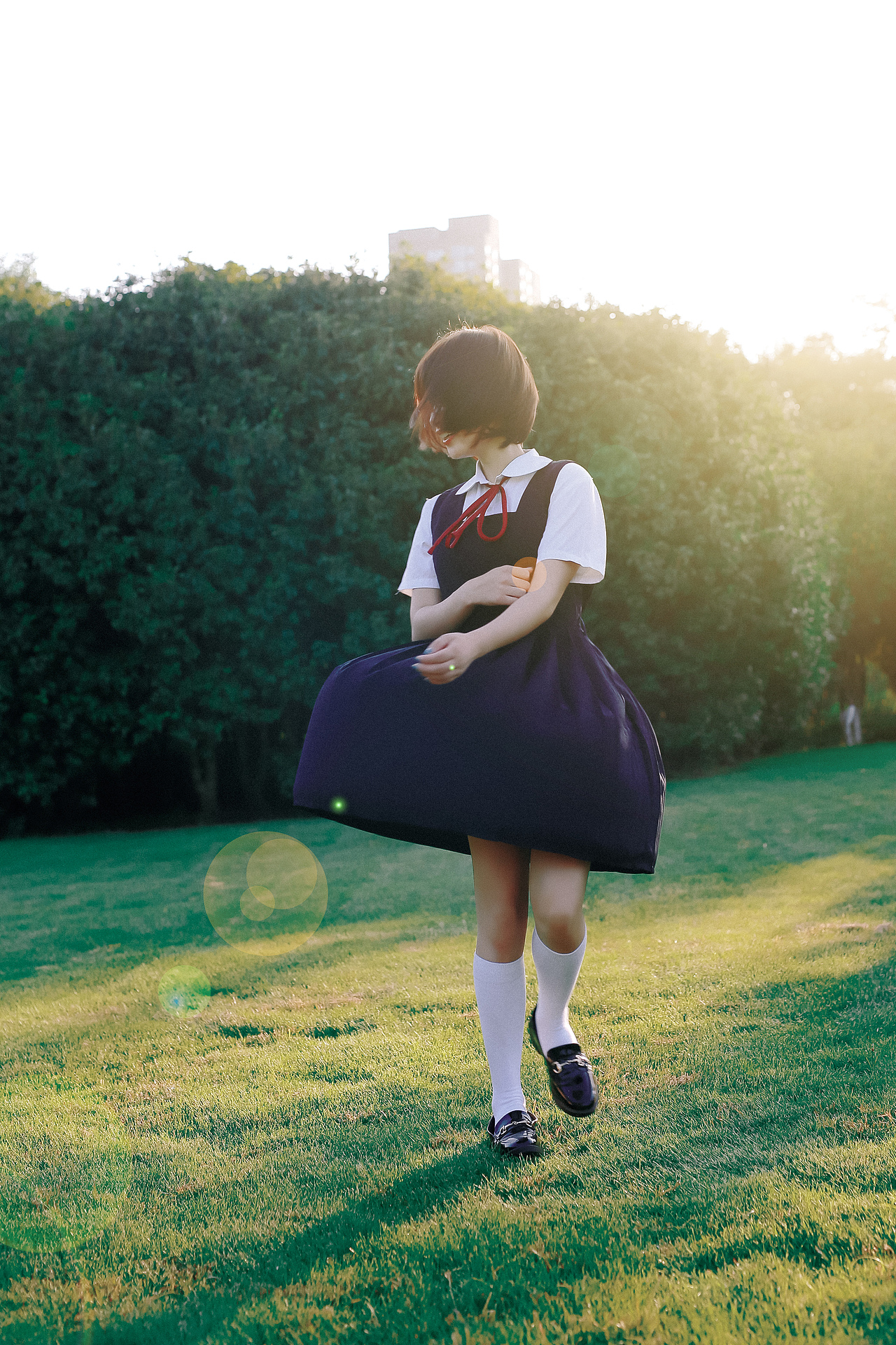 女孩的裙摆,撑的起所有温柔和盛夏