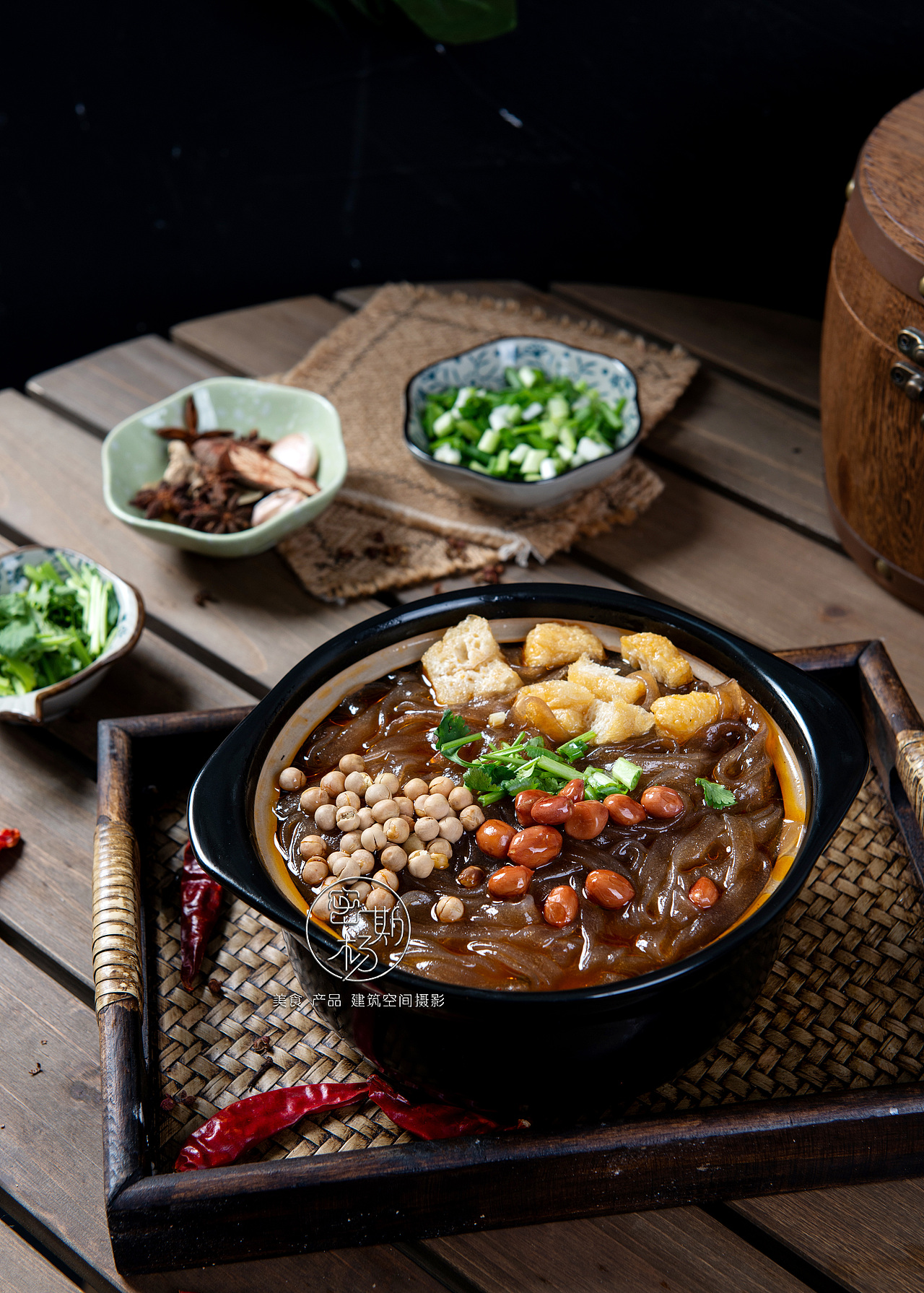砂锅米线麻辣烫花甲粉丝美食小吃集合