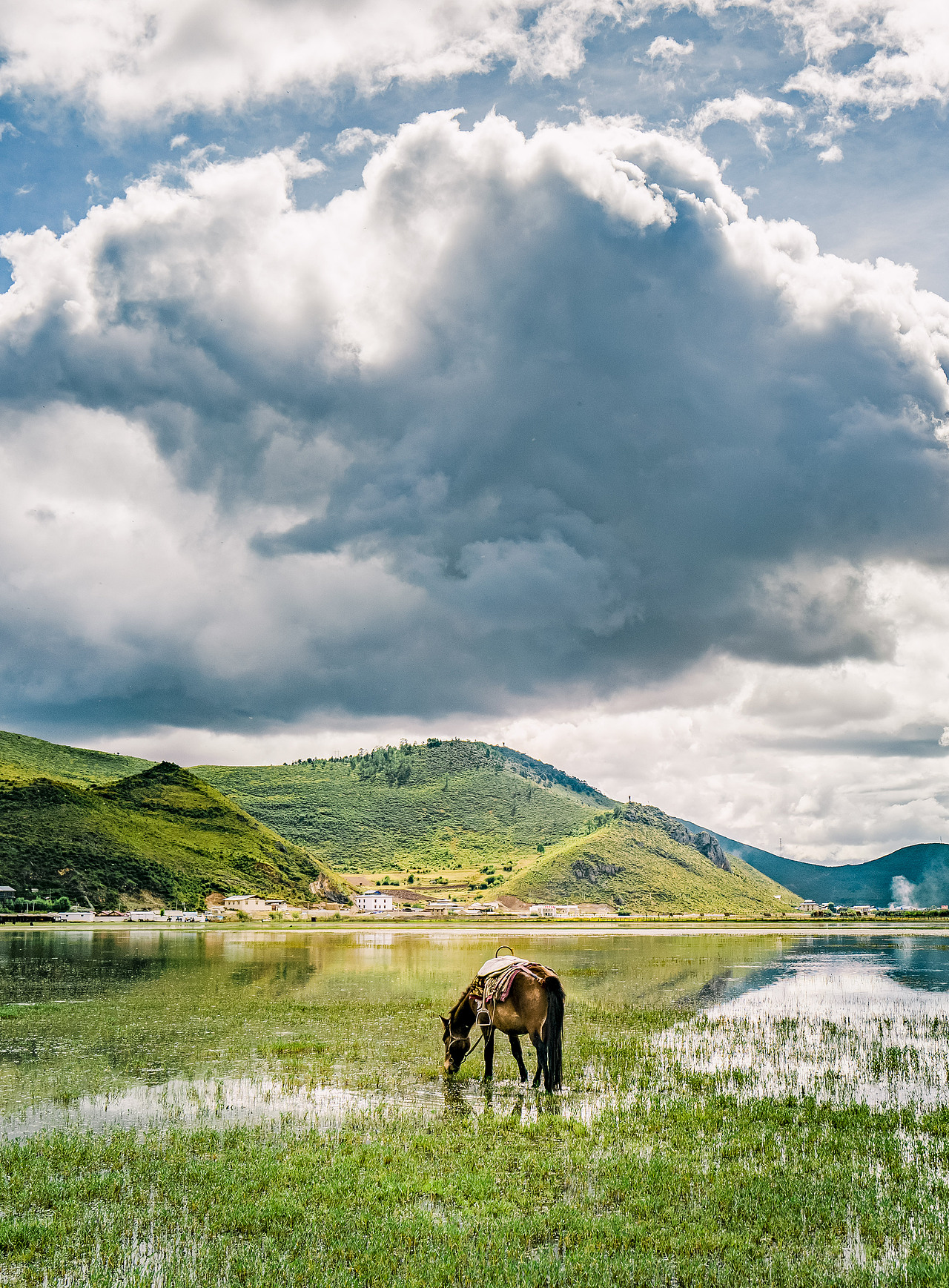 心中的日月（圖ZMTA3MDQ2NTU2） - 風(fēng)光攝影 - 站酷設(shè)計(jì)師adkda原創(chuàng)素材 - 站酷ZCOOL