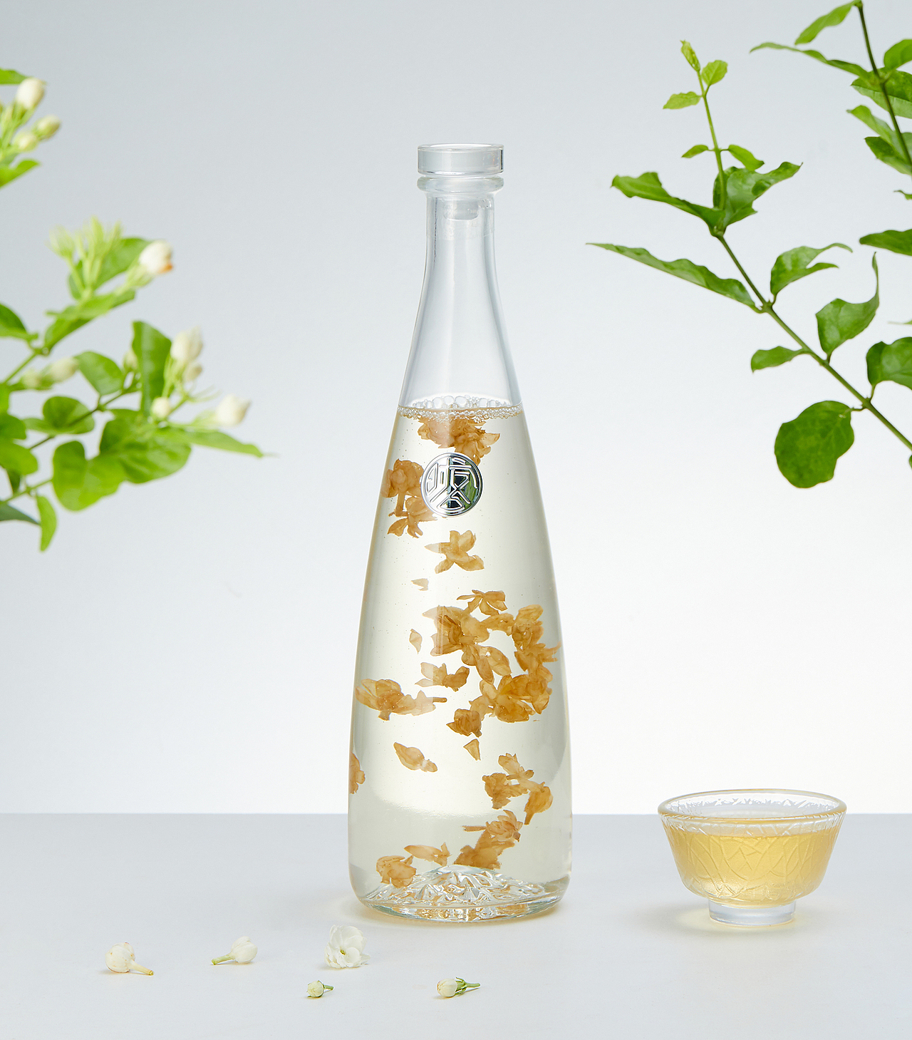 花酒 | 時客（圖ZMjc4NzQ2MjY4） - 產(chǎn)品攝影 - 站酷設(shè)計師杭州斑馬視覺原創(chuàng)素材 - 站酷ZCOOL