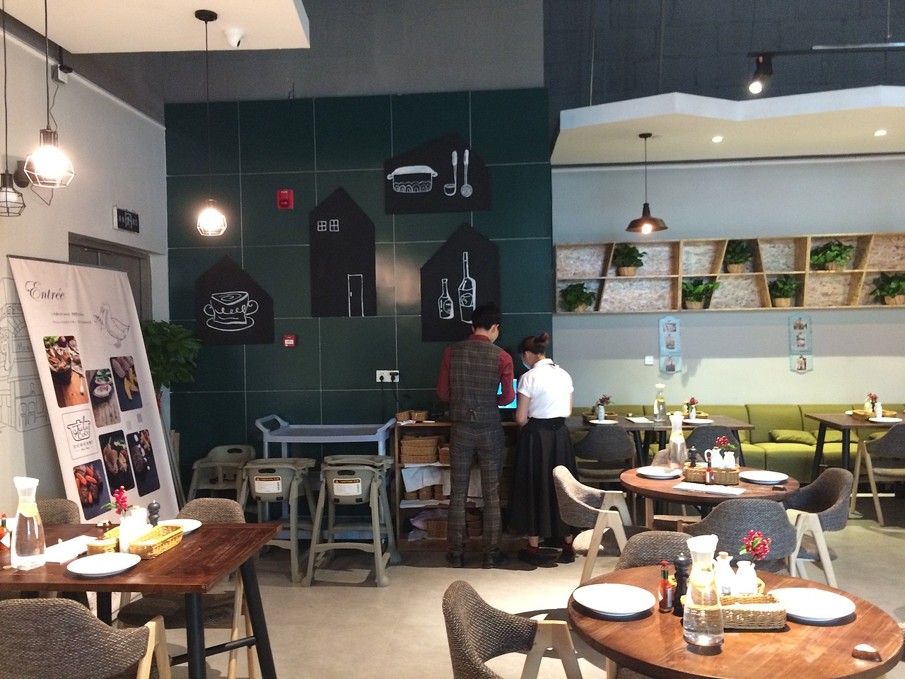 法式餐厅装修设计图片案例——法式铸铁锅餐厅