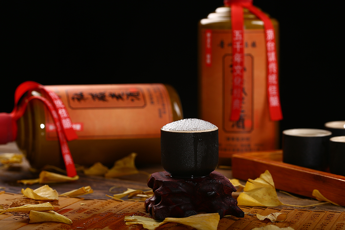 茅台镇十五年坤沙酒（图ZMTMzODA1OTIw） - 产品摄影 - 站酷设计师苗岭梵影原创素材 - 站酷ZCOOL