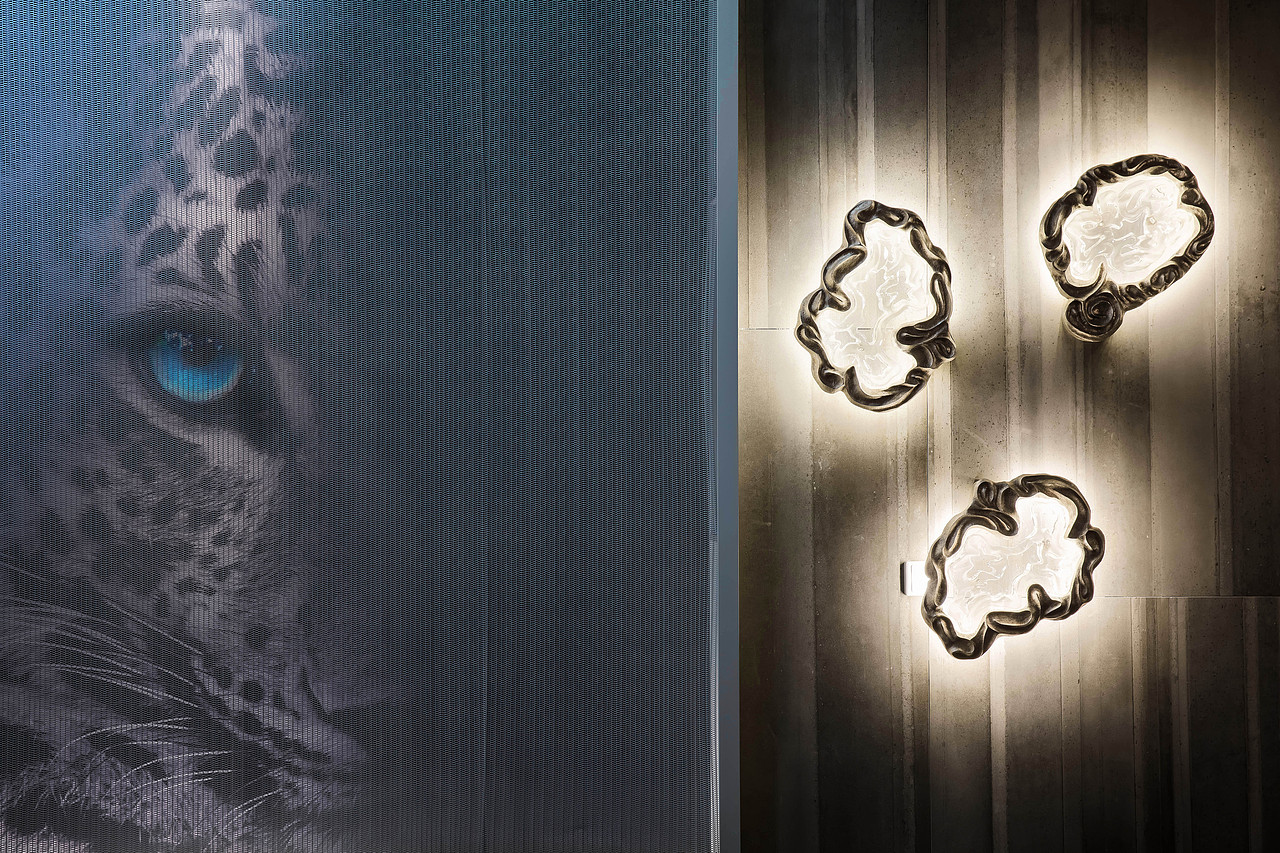 CUN寸DESIGN|遇见一束光的设计-葡萄牙SERIP灯具展厅（图ZMjQ1NjY3MTcy） - 家装设计 - 站酷设计师CUN寸匠原创素材 - 站酷ZCOOL