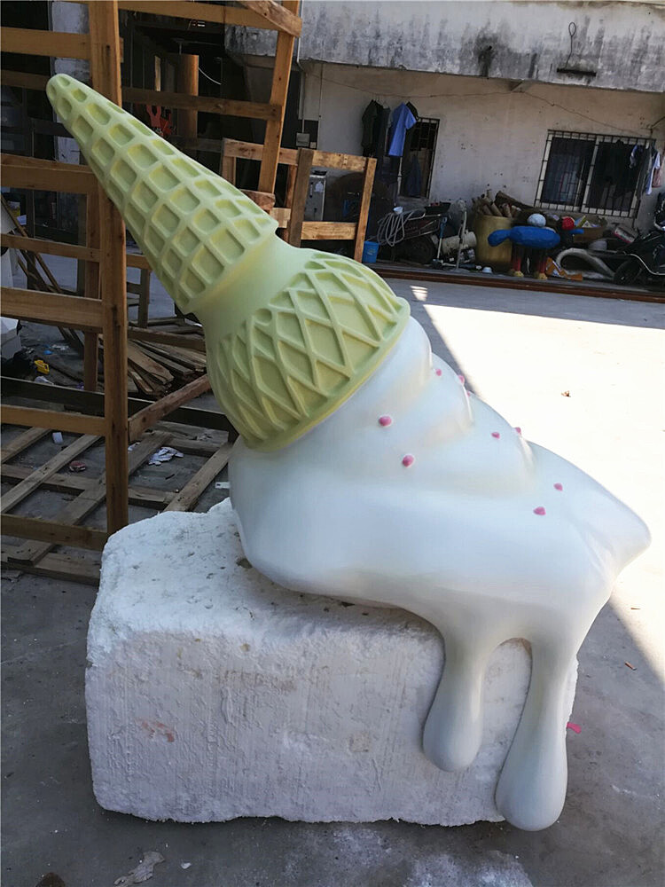 挑战你味蕾的超大型仿真玻璃钢冰淇淋、雪糕模型雕塑