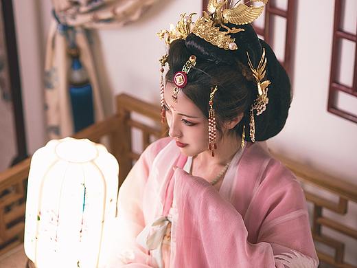 凤仪天下