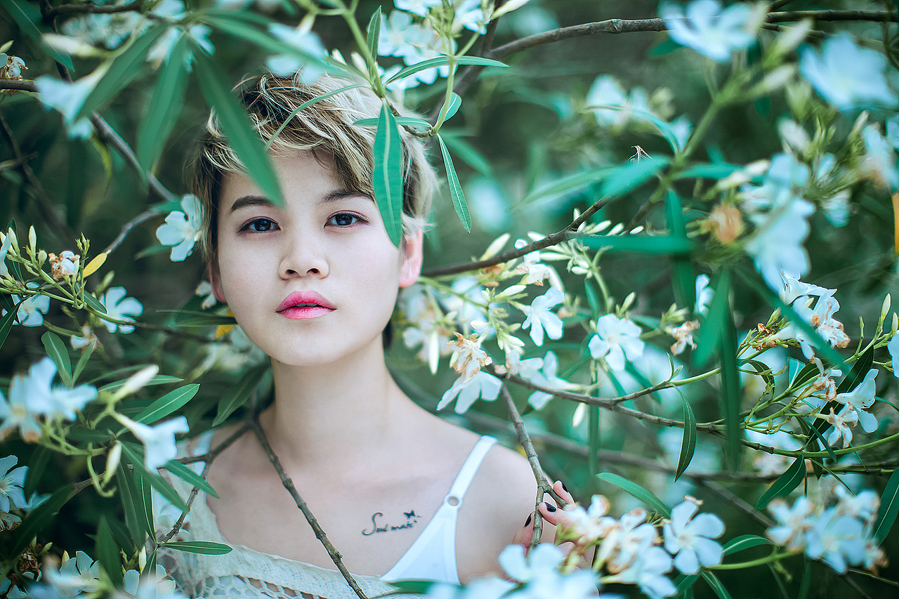 风光人像（图ZODIxOTI3MzI=） - 人像摄影 - 站酷设计师卡门口红原创素材 - 站酷ZCOOL