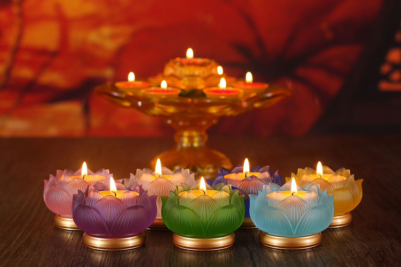 佛教蜡烛图片
