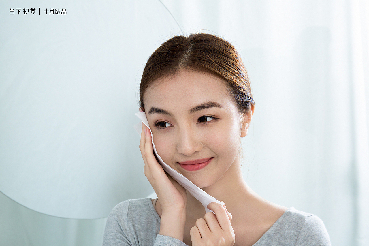 一个身体两个心跳 I 十月结晶母婴用品 I 当下视觉摄影(图ZMTQyOTAxMTcy) - 产品摄影 - 站酷设计师当下视觉摄影原创素材 - 站酷ZCOOL