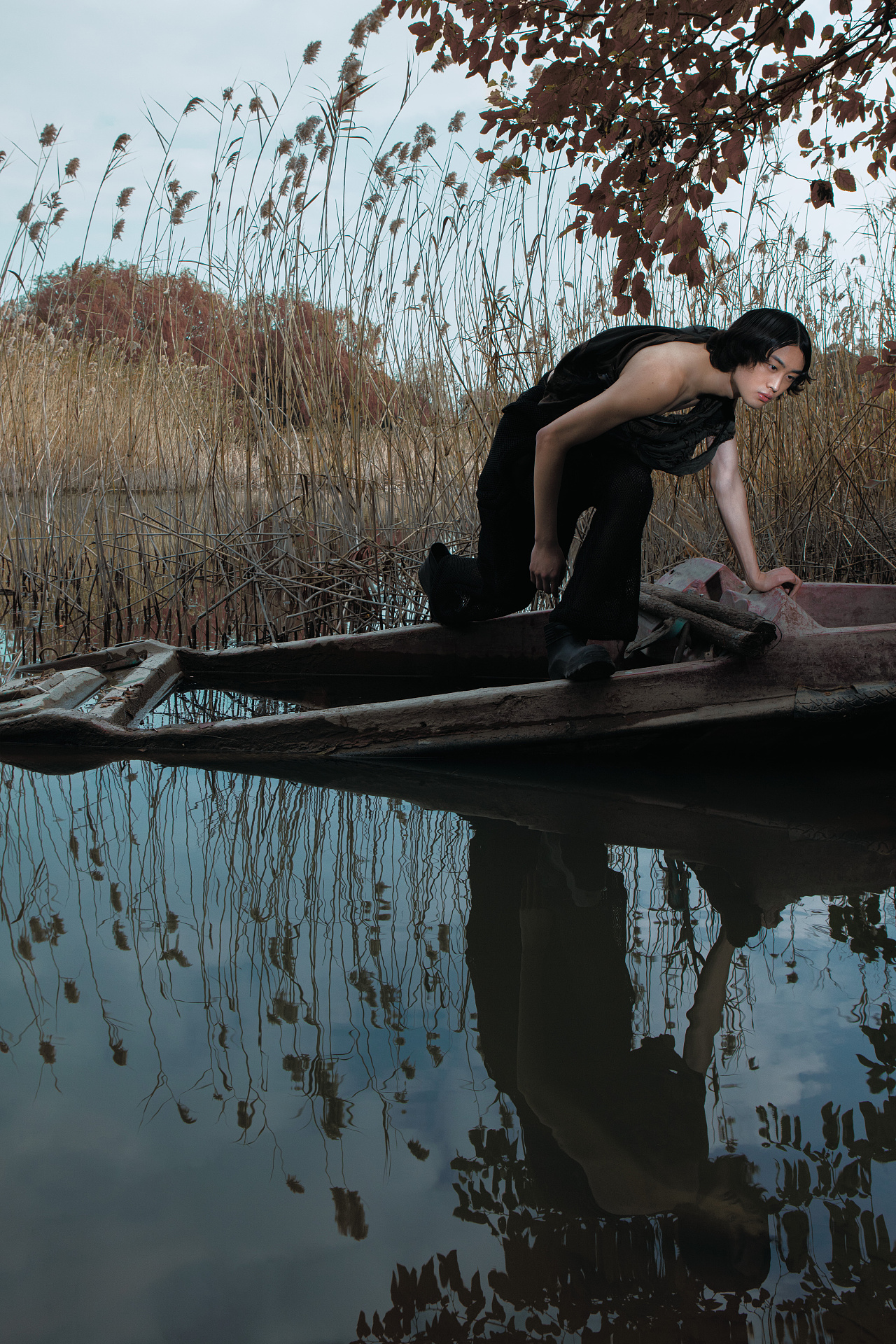 挑灯寻人（图ZMTk2NjIwMzI0） - 时尚/艺术摄影 - 站酷设计师ChristianWu大雄原创素材 - 站酷ZCOOL