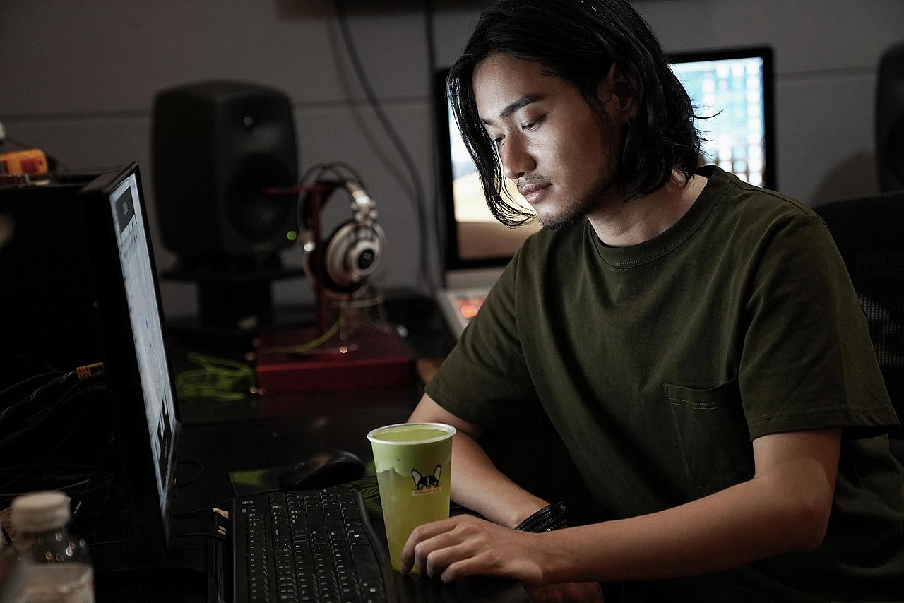 人像（圖ZMTY1MDU2NTc2） - 品牌 - 站酷設(shè)計(jì)師屎粑粑先生原創(chuàng)素材 - 站酷ZCOOL