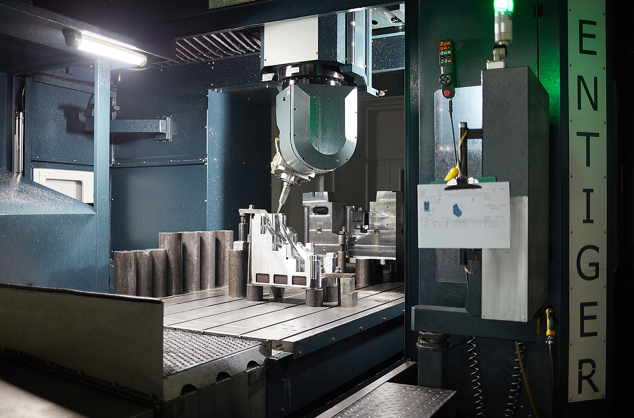 同盛磨具机器设备摄影 工厂机械拍摄 东莞深圳上门拍照