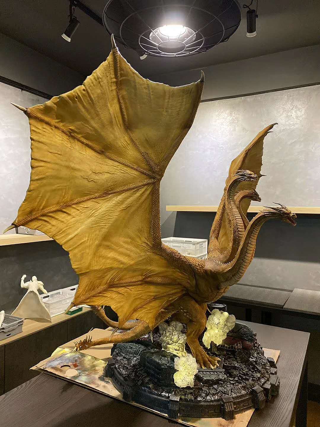 spiral studio 三头龙 王者基多拉 收藏雕像(豪华版)