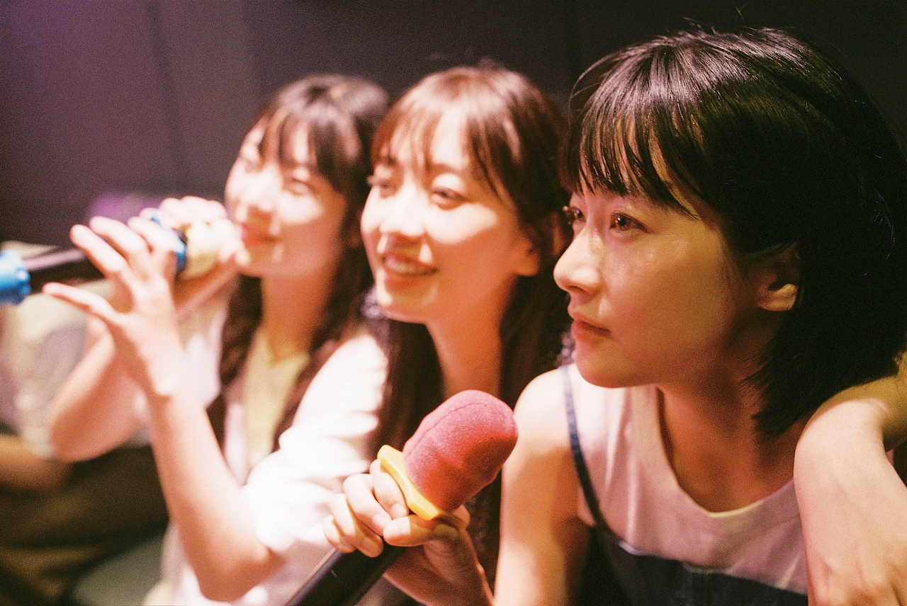 Set me whereas the sun doth parch the green.