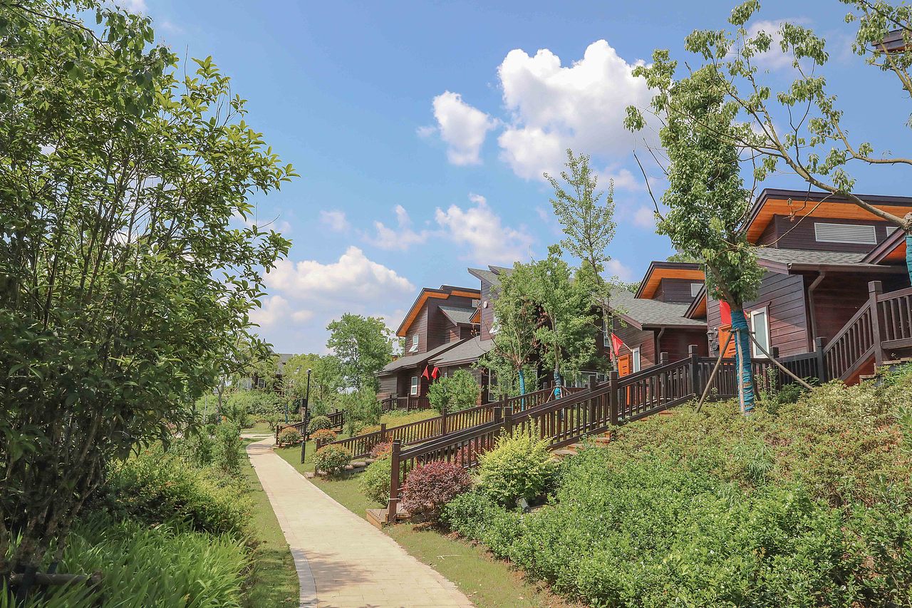 短视频南京高淳半城大山房车度假区