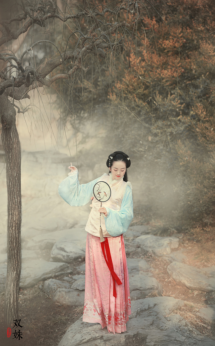 双姝（图ZNzE4NjI5MDQ=） - 人像摄影 - 站酷设计师摄影师蝈蝈小姐原创素材 - 站酷ZCOOL