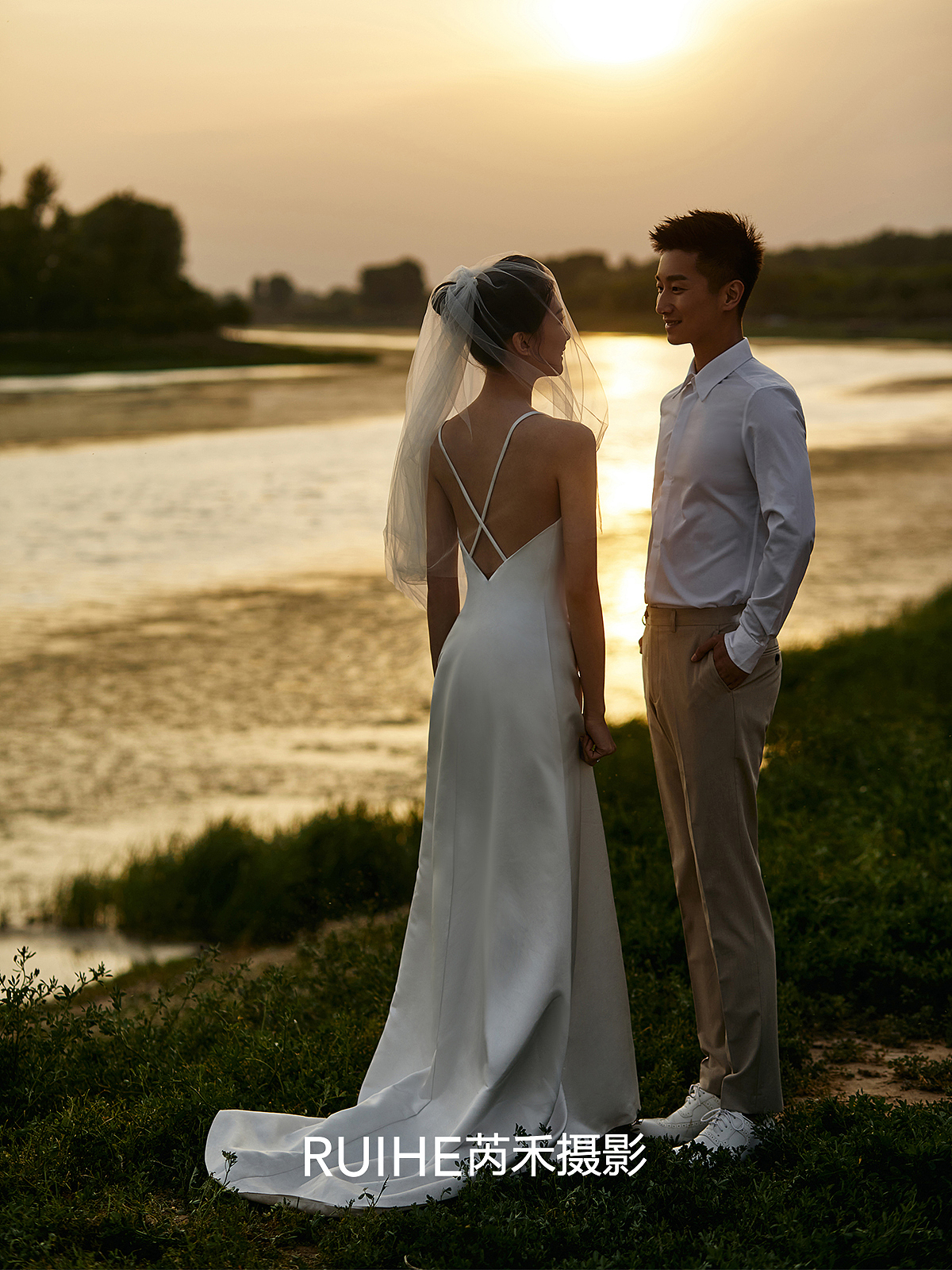 婚纱照是，美好而又浪漫的仪式感画报