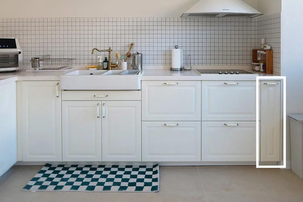 硬装非常简单,软装也只买基础款