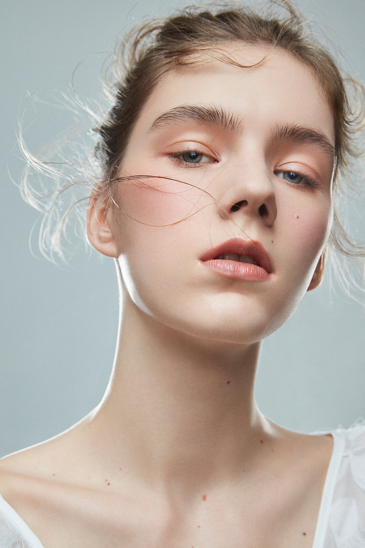 Lancome粉底美妆拍摄（图ZMTMzODU5Mzgw） - 人像摄影 - 站酷设计师EVDLSTUDIO原创素材 - 站酷ZCOOL