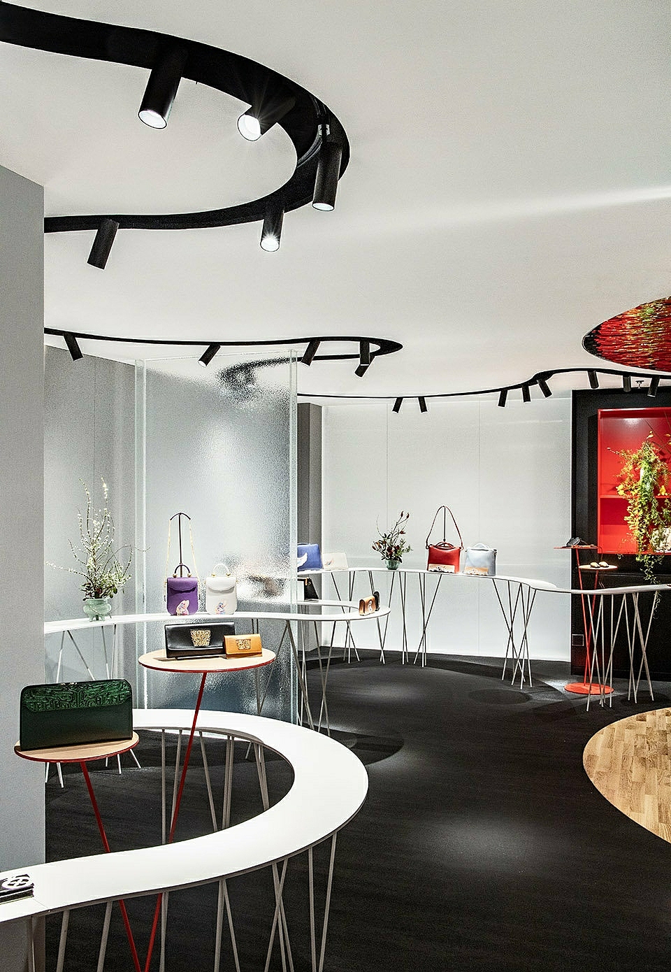 皮革艺术形象店