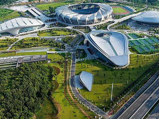 湖北宜昌奥林匹克运动中心昼夜航拍图片
