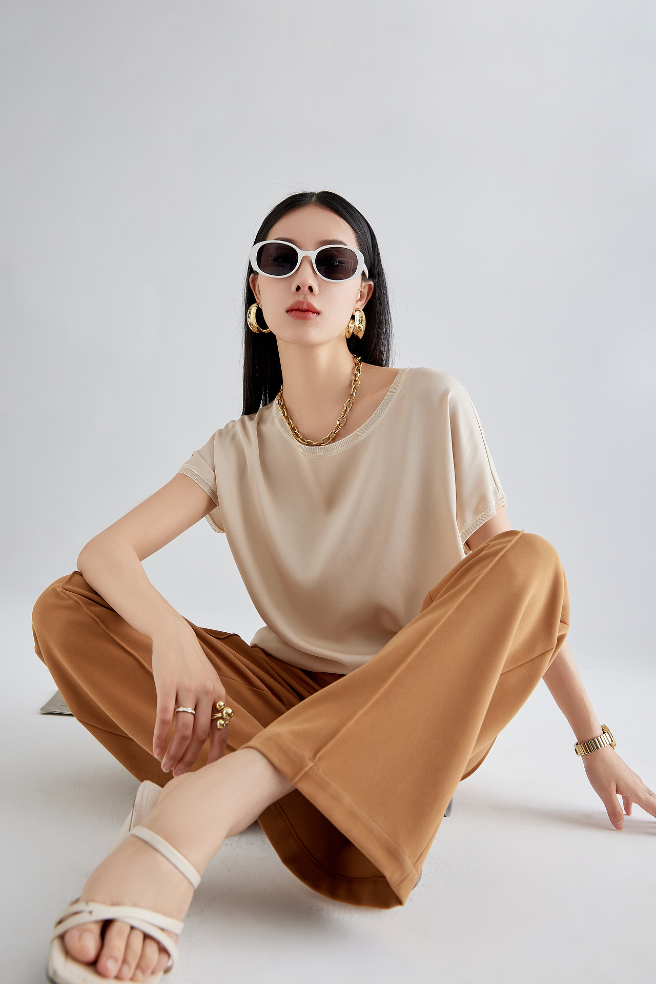 电商服装后期专业团队修图（图ZMzA1MDc0NjM2） - 人像摄影 - 站酷设计师修图吧工作室原创素材 - 站酷ZCOOL