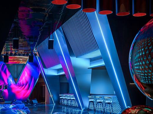 多维度水世界 可触摸的未来