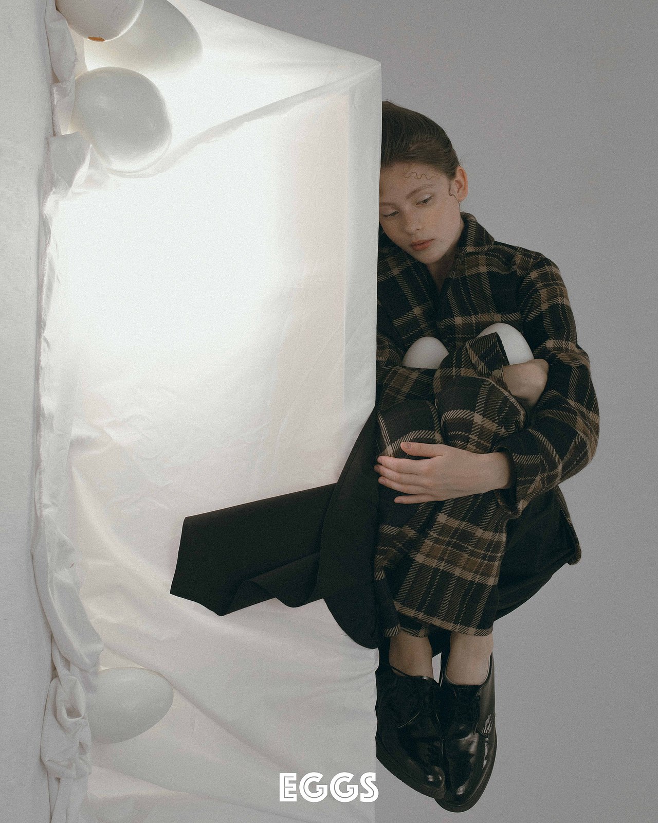 ✭曦烽作品✭ Double-yolk eggs（图ZMTg0Mzc0Nzg4） - 人像摄影 - 站酷设计师北京曦烽社原创素材 - 站酷ZCOOL