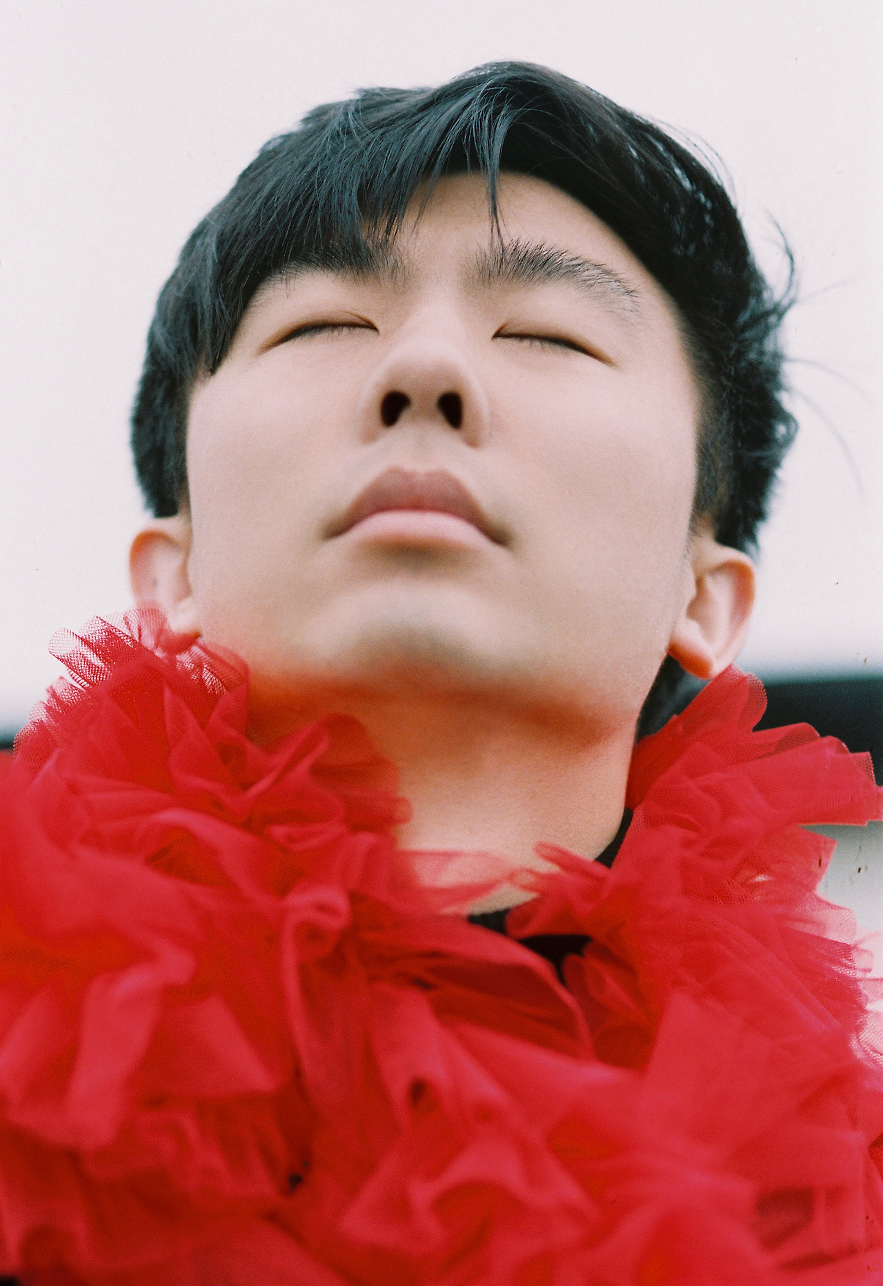 胶片 |与自己和解（图ZMzM0NDc2MzEy） - 人像摄影 - 站酷设计师挚雅Chara原创素材 - 站酷ZCOOL