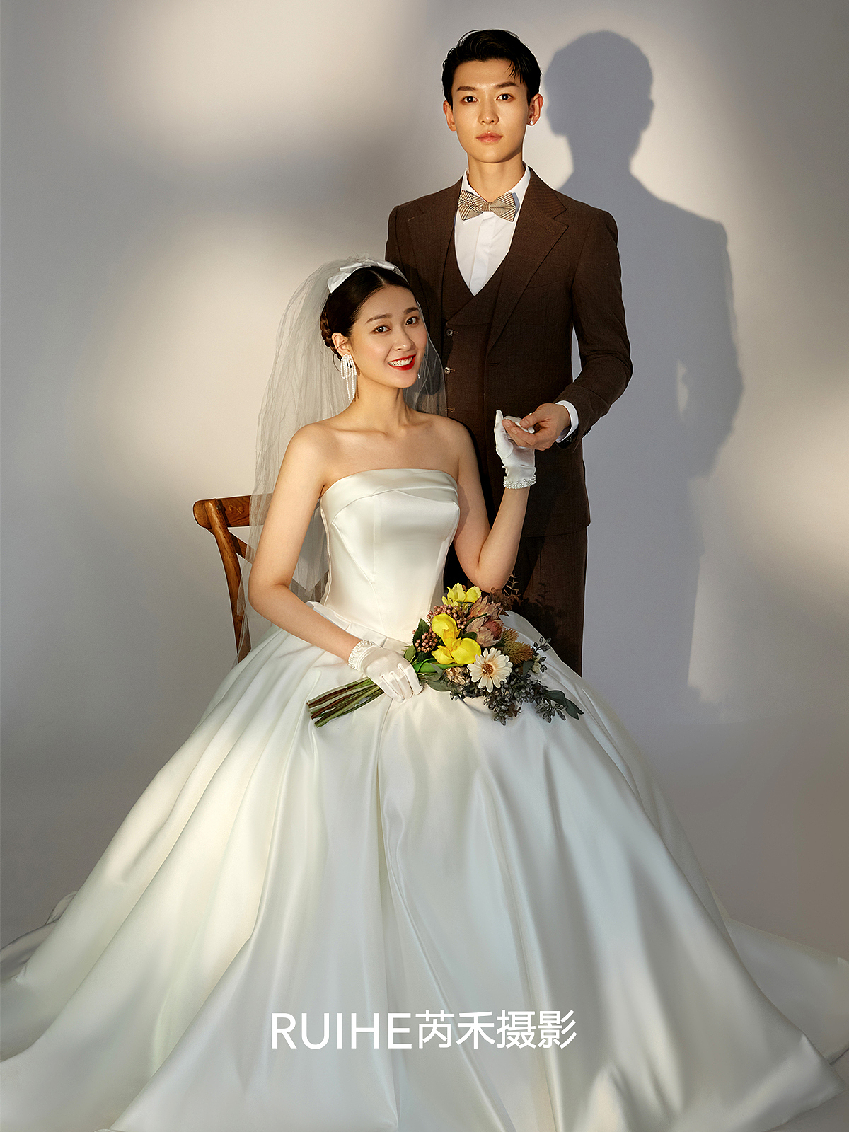 白月光犹如水中的月亮,温柔却又迷离