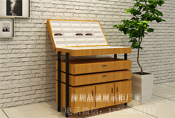 木质眼镜展示柜效果图，深圳品诚展柜厂家
