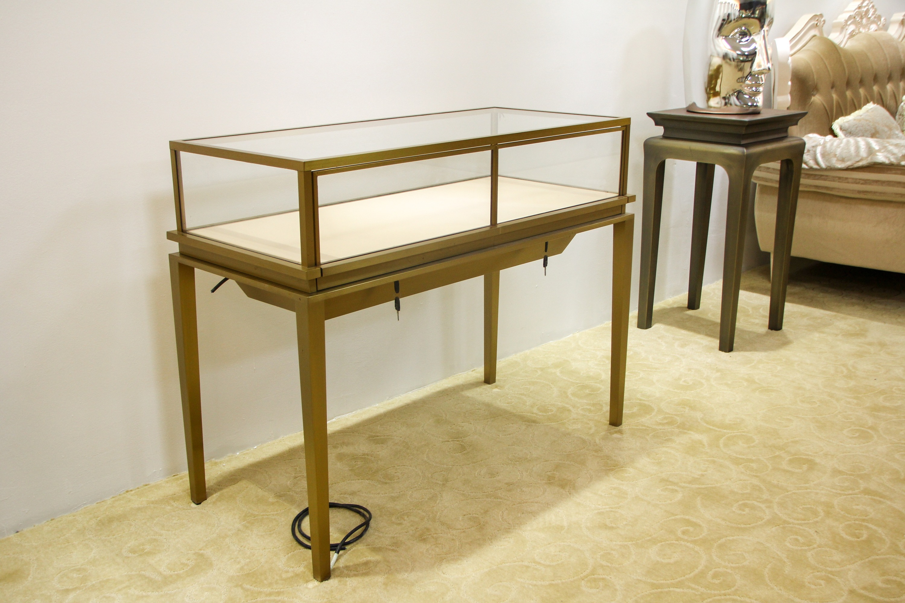 卡地亚珠宝直柜-珠宝展柜