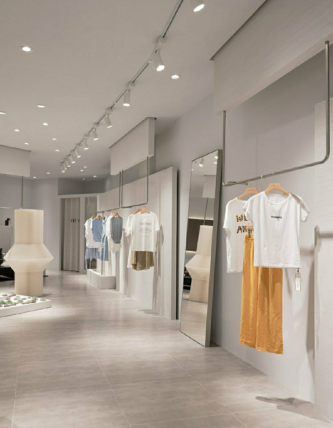 为了使空间与品牌中的时尚形象相符合，结合了线与面将（图ZMjExNzU0Mjg0） - 家装设计 - 站酷设计师效果图小芳原创素材 - 站酷ZCOOL