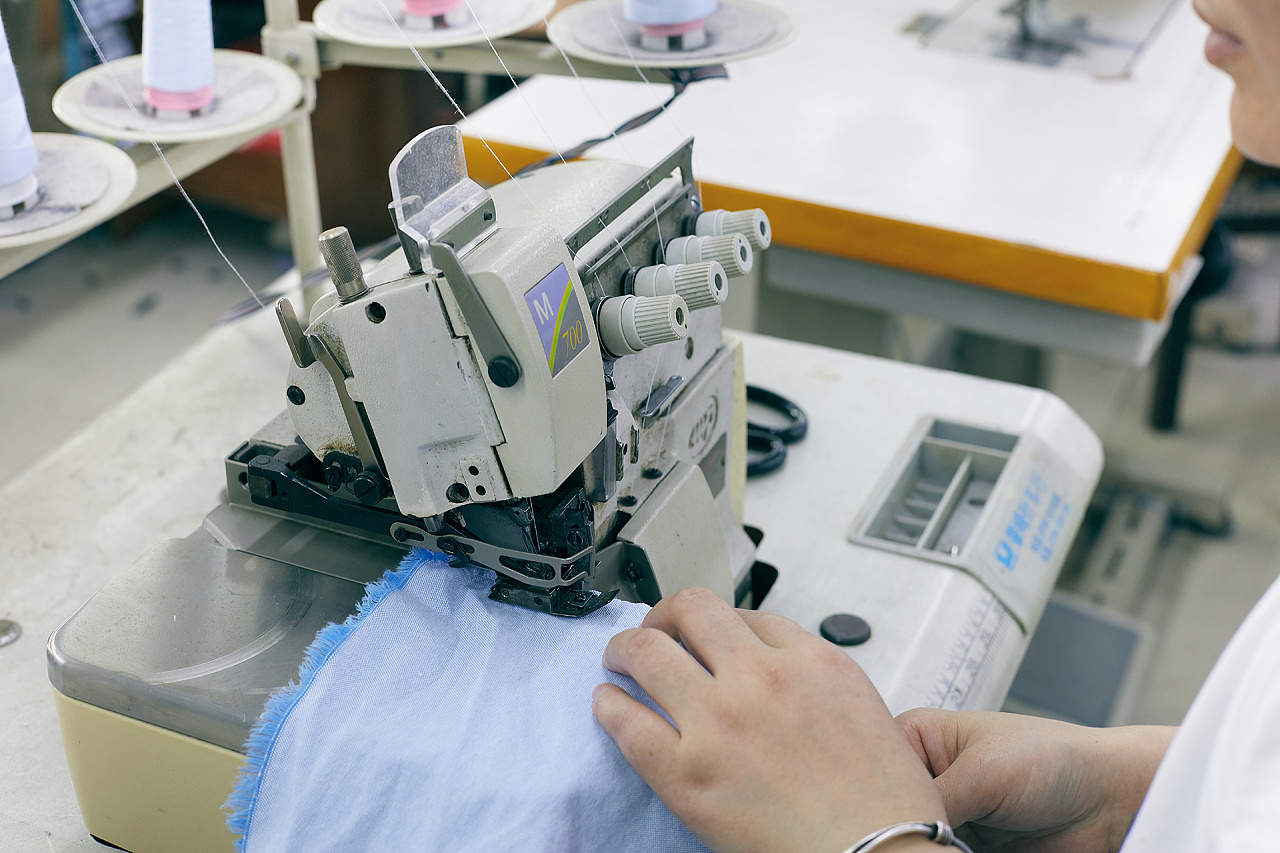 制衣工厂工作流程摄影 车间生产细节拍摄 深圳上门拍照