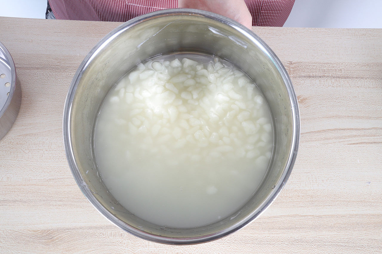 C02-烹饪用具\V58漏鱼勺广告图