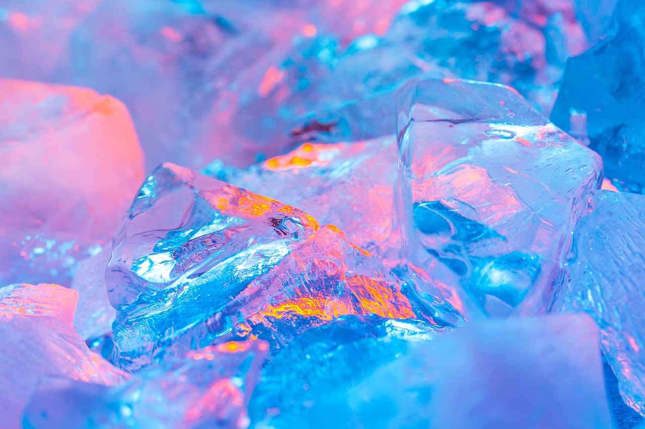 冰之魅影（圖ZMTgyODE0MTg0） - 產(chǎn)品攝影 - 站酷設(shè)計師攝影師張恒原創(chuàng)素材 - 站酷ZCOOL