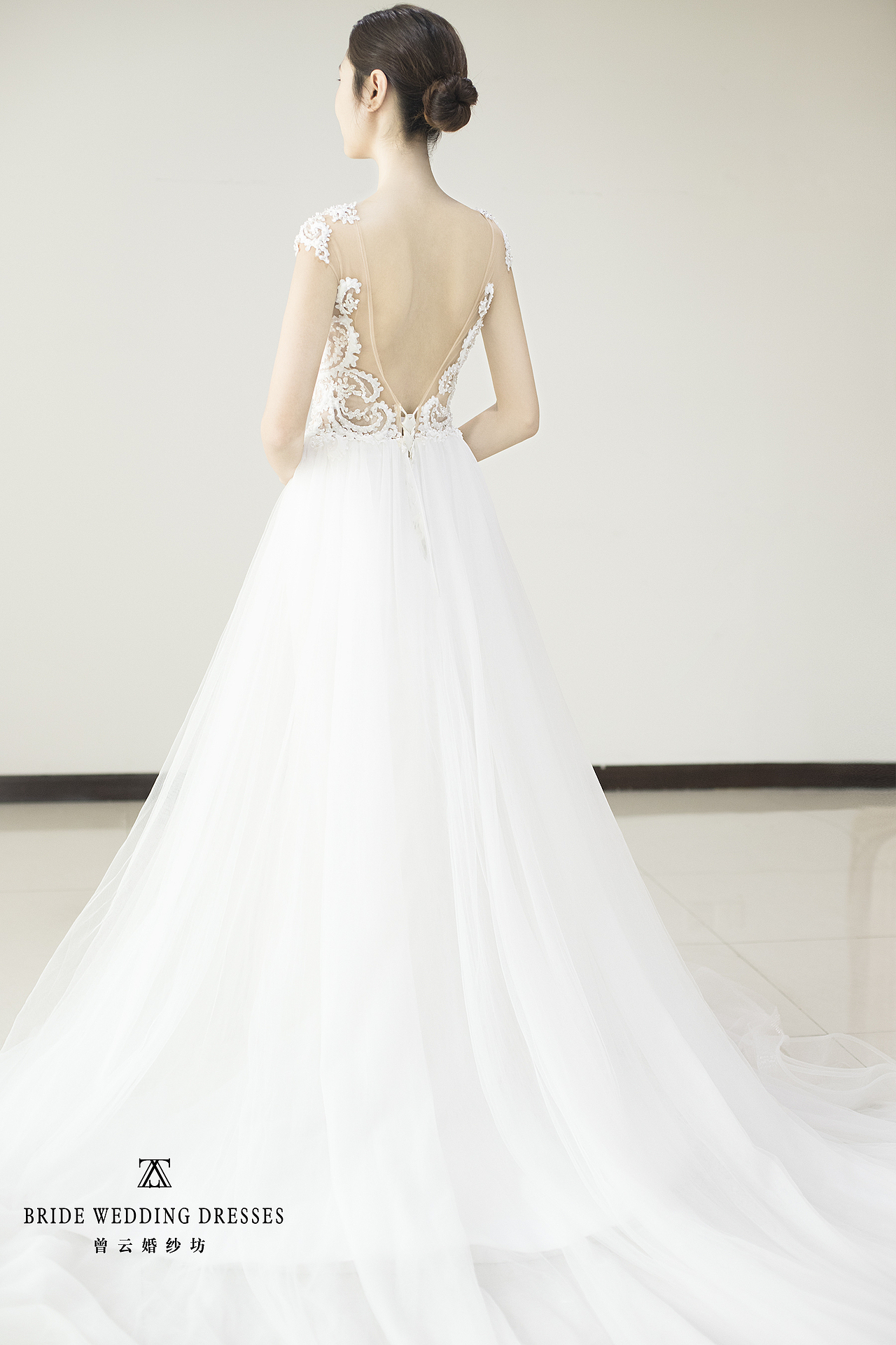 有点特别  又很知性 新娘完全没有抵抗力 柔美的蕾丝刺