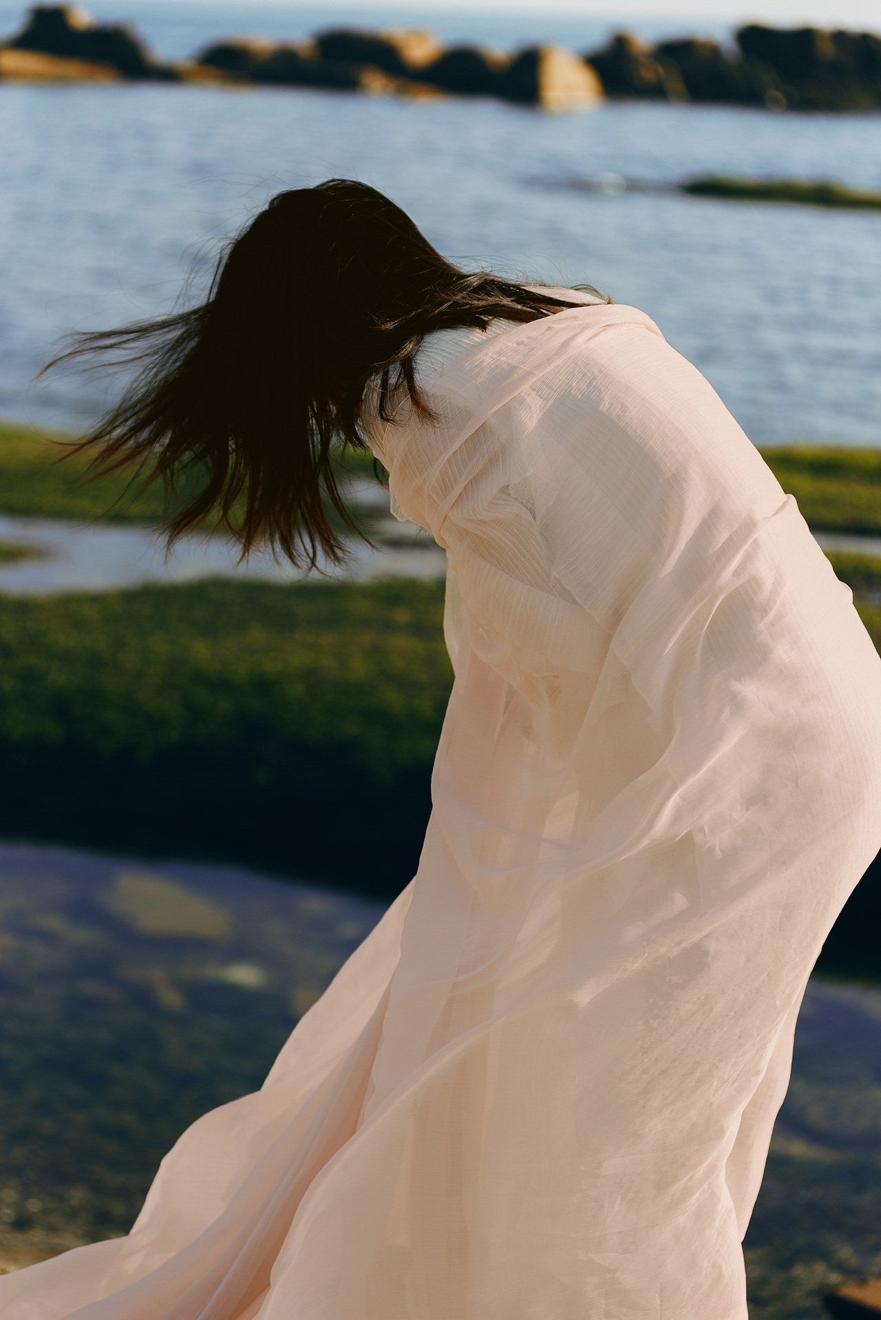 伴着晴空奔向落日