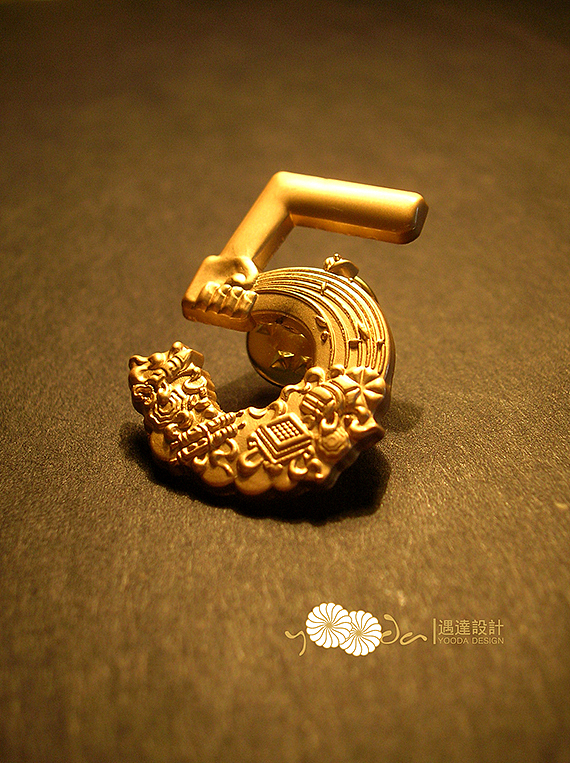 遇达设计- 北控国际会都房产5周年庆 企业文化类 徽章设计