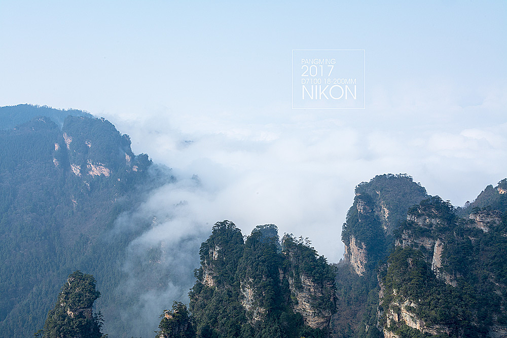 走过的是人群 穿过的是生活