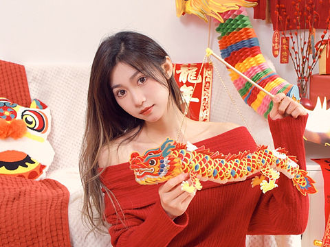 氛围感新年写真🧨龙年开好运～