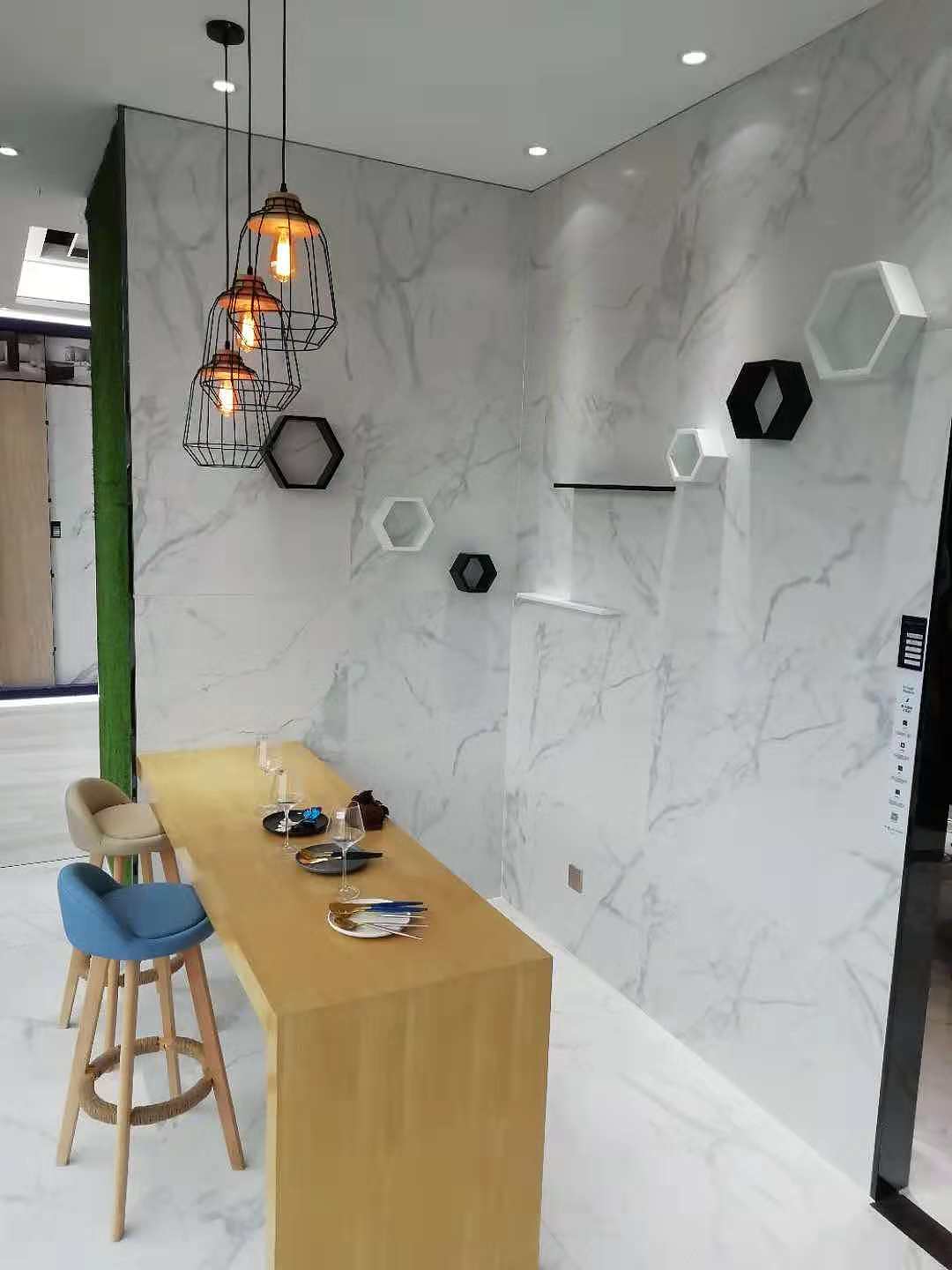 卡帝朗陶瓷&陶瓷门店装修实景图