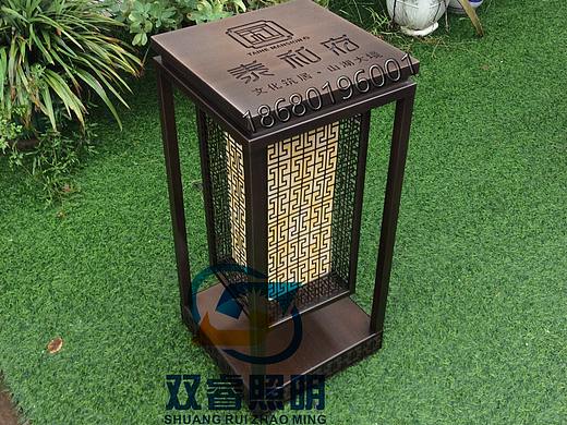 不锈钢镂空透光灯中式景观柱头灯护架式草坪灯仿玉石