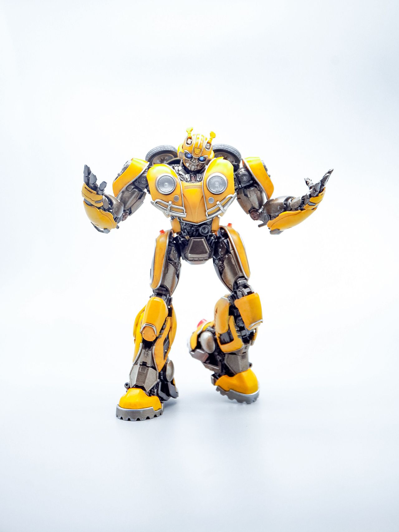 变形金刚-大黄蜂
