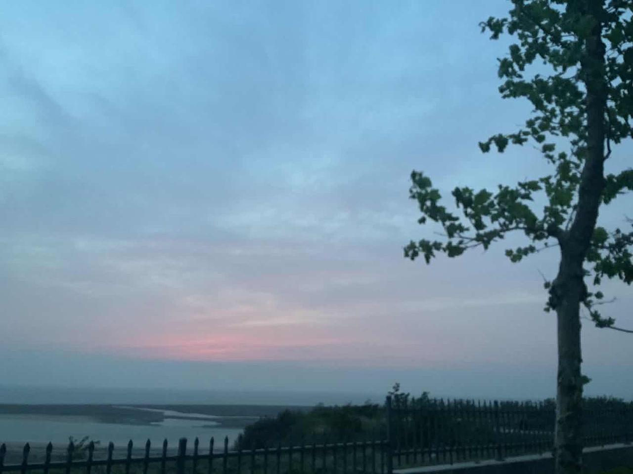 日落（图ZMTU4NTE5NzI0） - 人文/纪实摄影 - 站酷设计师OiiiliiiO原创素材 - 站酷ZCOOL