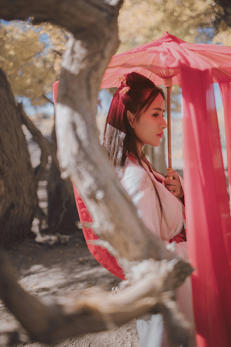 恨红尘多少匆匆。（图ZNjY4Mzg5MzY=） - 人像摄影 - 站酷设计师知竹zZ原创素材 - 站酷ZCOOL
