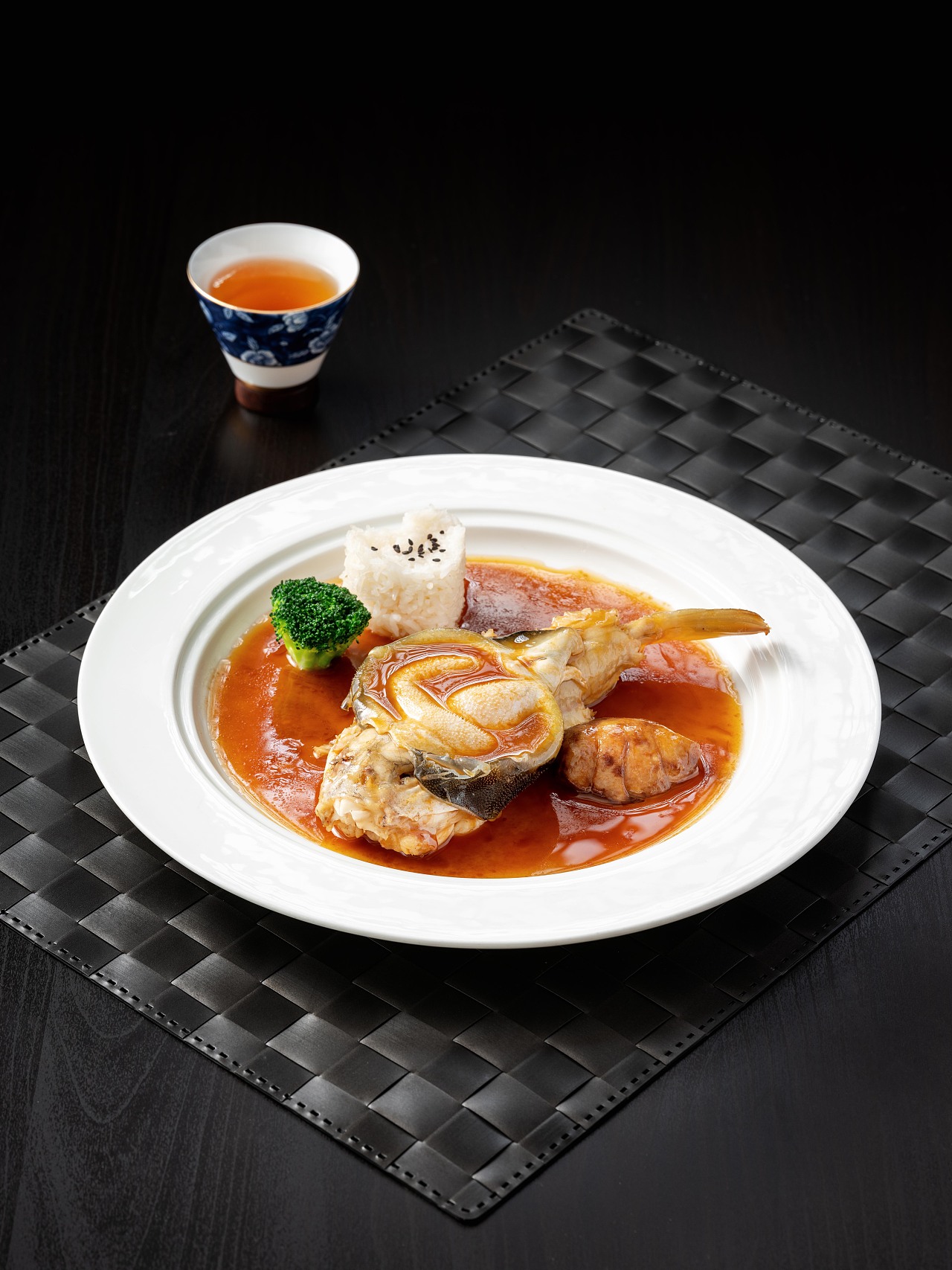 去江滩禹禅,吃份精致中餐