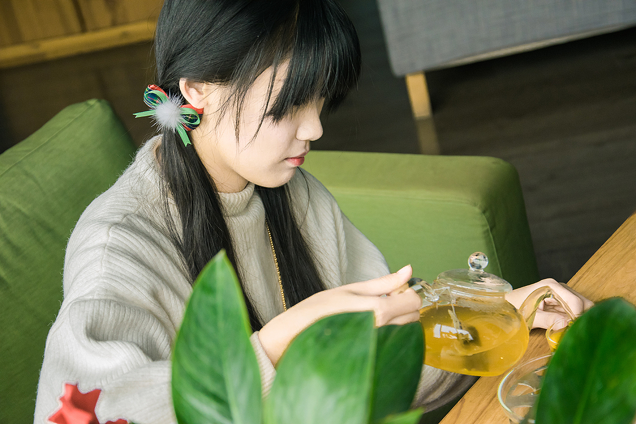 我怎么才能够/像朵蒲公英随风/在你心降落（图ZNDIxNzQ2Mjg=） - 人像摄影 - 站酷设计师如弦原创素材 - 站酷ZCOOL